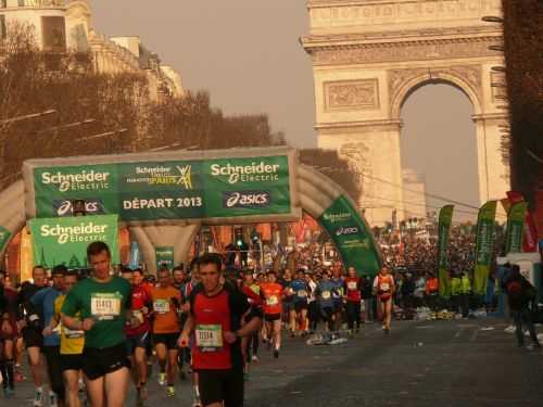 MARATONA DI PARIGI 2013